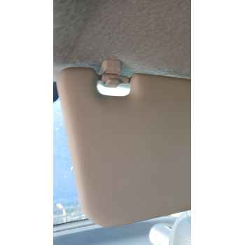 Recambio de parasol derecho para mg zr 105 referencia OEM IAM   