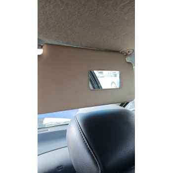 Recambio de parasol derecho para mg zr 105 referencia OEM IAM   