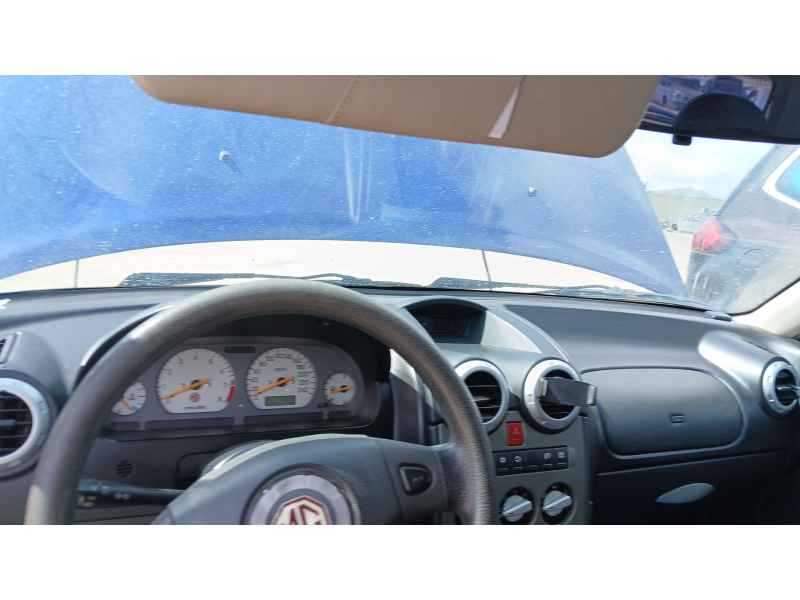 Recambio de salpicadero para mg zr 105 referencia OEM IAM   