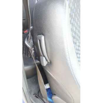 Recambio de asiento delantero derecho para mg zr 105 referencia OEM IAM   