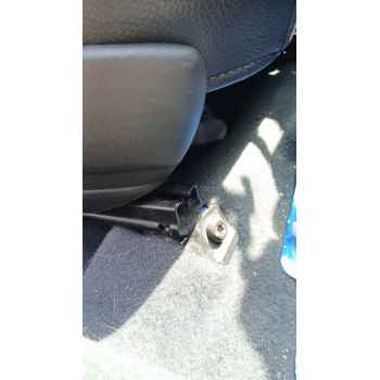 Recambio de asiento delantero derecho para mg zr 105 referencia OEM IAM   
