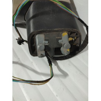 Recambio de retrovisor izquierdo para citroën c4 i sedán 1.6 hdi referencia OEM IAM 96467083  