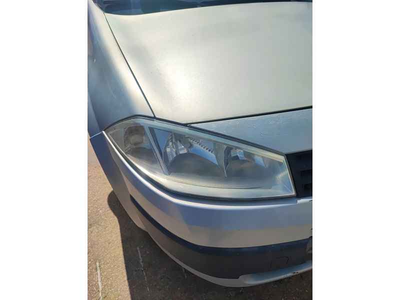 Recambio de faro derecho para renault megane ii (bm0/1_, cm0/1_) 1.9 dci (bm0g, cm0g) referencia OEM IAM   