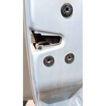 CERRADURA PUERTA DELANTERA DERECHA 