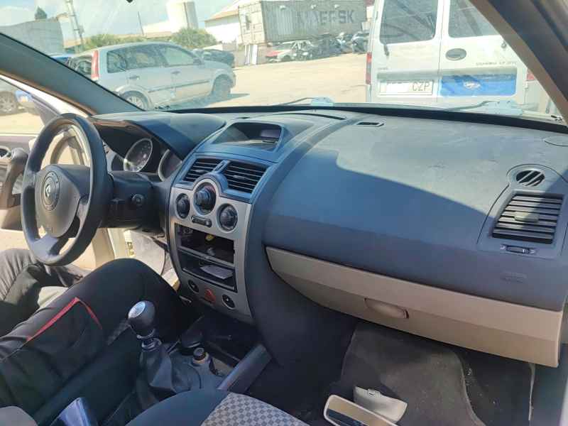 Recambio de salpicadero para renault megane ii (bm0/1_, cm0/1_) 1.9 dci (bm0g, cm0g) referencia OEM IAM   