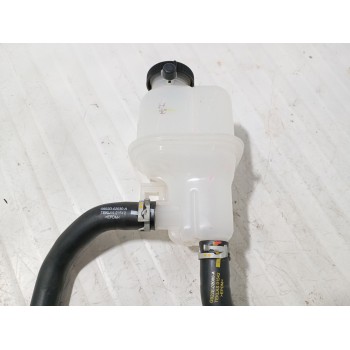 Recambio de deposito expansion para toyota corolla sedán (_e21_) 1.8 vvti hybrid (zwe211, mzea12) referencia OEM IAM G922D-02030