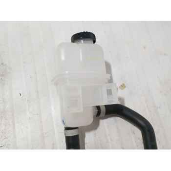 Recambio de deposito expansion para toyota corolla sedán (_e21_) 1.8 vvti hybrid (zwe211, mzea12) referencia OEM IAM G922D-02030
