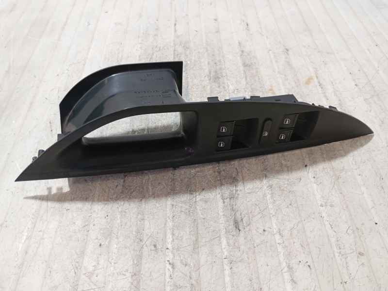 Recambio de mando elevalunas delantero izquierdo para seat altea xl (5p5, 5p8) 1.6 lpg referencia OEM IAM 5P1867171A 156022462 