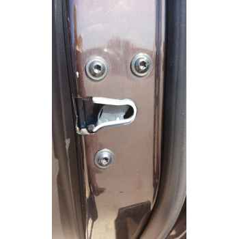 Recambio de cerradura puerta delantera derecha para opel zafira tourer c (p12) 2.0 cdti (75) referencia OEM IAM   