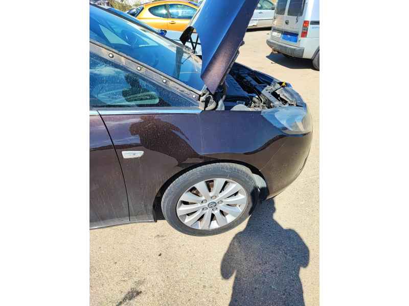 Recambio de aleta delantera derecha para opel zafira tourer c (p12) 2.0 cdti (75) referencia OEM IAM   