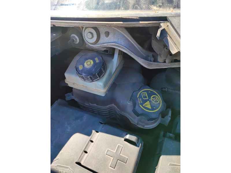 Recambio de deposito expansion para opel zafira tourer c (p12) 2.0 cdti (75) referencia OEM IAM   