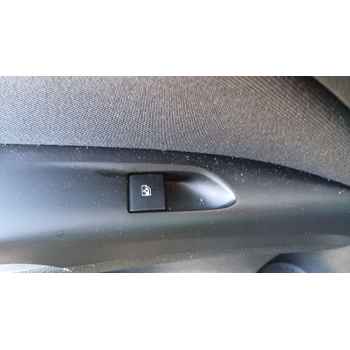 Recambio de mando elevalunas trasero izquierdo para opel zafira tourer c (p12) 2.0 cdti (75) referencia OEM IAM   