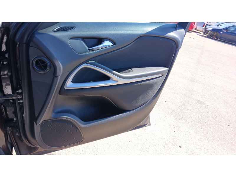 Recambio de guarnecido puerta delantera derecha para opel zafira tourer c (p12) 2.0 cdti (75) referencia OEM IAM   