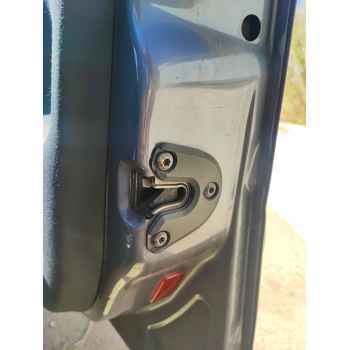 CERRADURA PUERTA DELANTERA DERECHA 