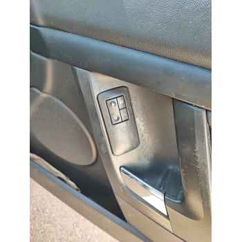 Recambio de mando elevalunas delantero derecho para opel vectra c (z02) 2.2 dti 16v (f69) referencia OEM IAM   