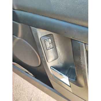 Recambio de mando elevalunas delantero derecho para opel vectra c (z02) 2.2 dti 16v (f69) referencia OEM IAM   