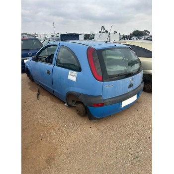 opel corsa c (x01) del año 2003