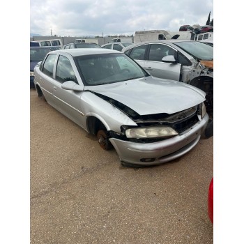 opel vectra b (j96) del año 2001