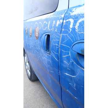 Recambio de puerta trasera derecha para opel combo furgón/monospace 1.7 dti 16v referencia OEM IAM   