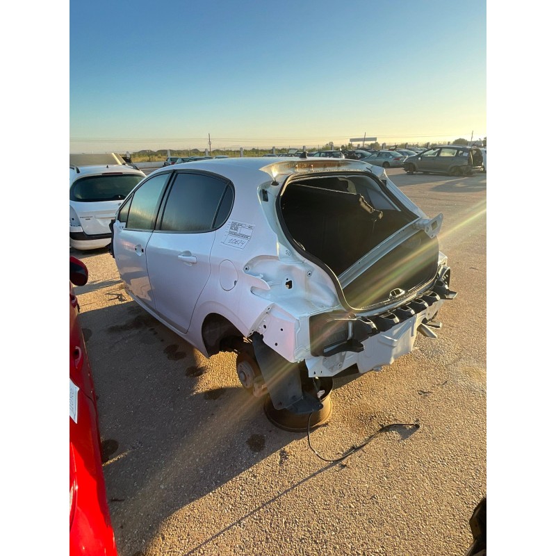 peugeot 208 i (ca_, cc_) del año 2017