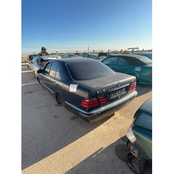 mercedes-benz clase e (w210) del año 1995