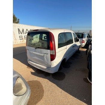 mercedes-benz vaneo (414) del año 2004
