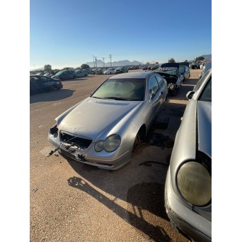 mercedes-benz clase c coupé (cl203) del año 2002