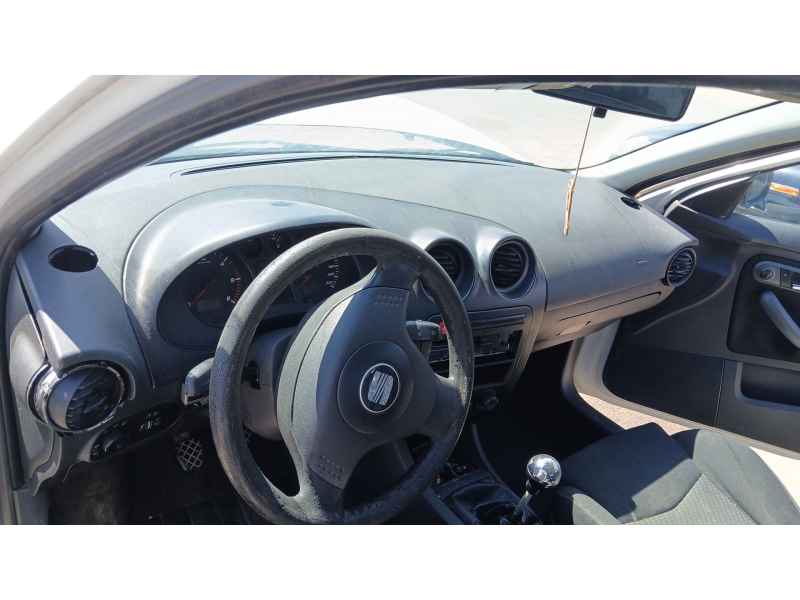 Recambio de salpicadero para seat ibiza iii (6l1) 1.9 sdi referencia OEM IAM   
