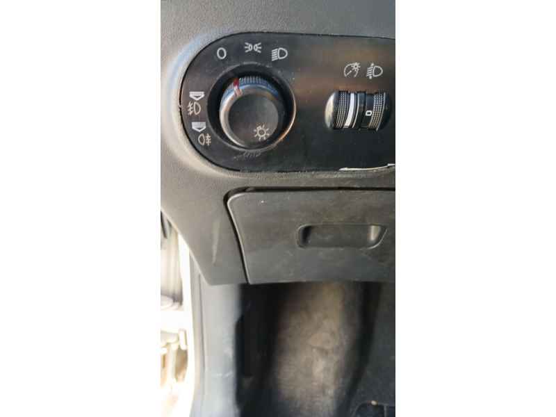 Recambio de mando luces para seat ibiza iii (6l1) 1.9 sdi referencia OEM IAM   