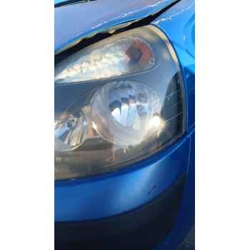 Recambio de faro izquierdo para renault clio ii (bb_, cb_) 1.5 dci (b/cb07) referencia OEM IAM   