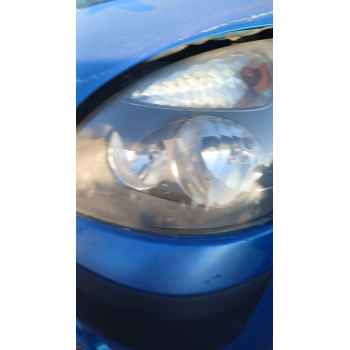 Recambio de faro izquierdo para renault clio ii (bb_, cb_) 1.5 dci (b/cb07) referencia OEM IAM   