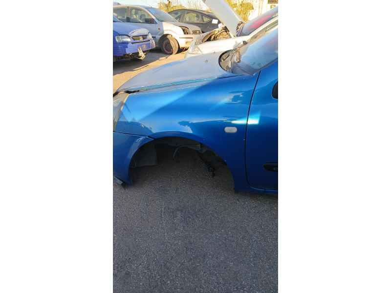 Recambio de aleta delantera izquierda para renault clio ii (bb_, cb_) 1.5 dci (b/cb07) referencia OEM IAM   