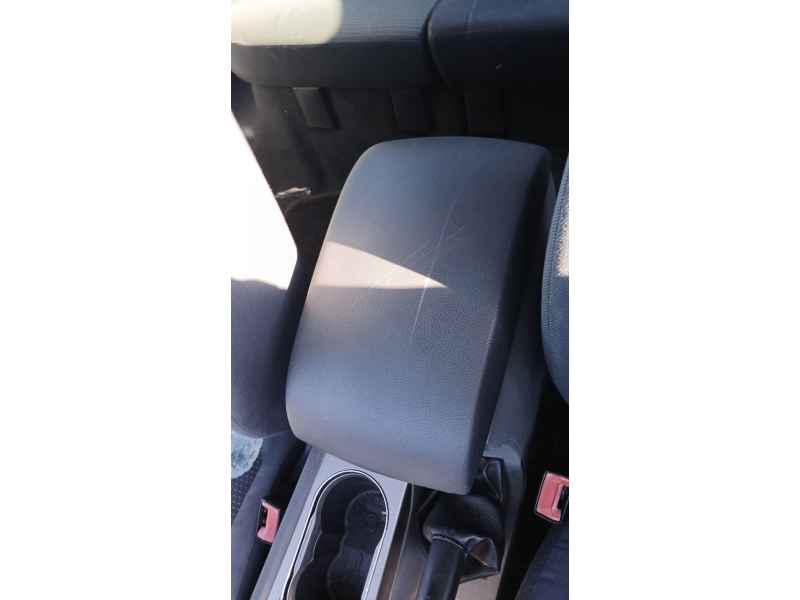 Recambio de apoyabrazos central para ford mondeo iv sedán (ba7) 1.8 tdci referencia OEM IAM   