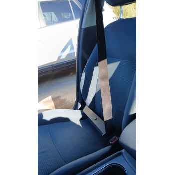 CINTURON SEGURIDAD DELANTERO DERECHO 