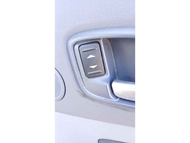 Recambio de mando elevalunas trasero derecho para ford mondeo iv sedán (ba7) 1.8 tdci referencia OEM IAM   
