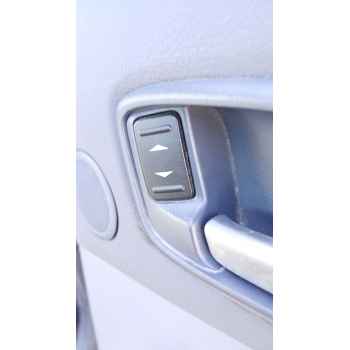 Recambio de mando elevalunas trasero derecho para ford mondeo iv sedán (ba7) 1.8 tdci referencia OEM IAM   
