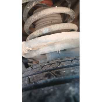Recambio de amortiguador delantero derecho para peugeot 207/207+ (wa_, wc_) 1.6 hdi referencia OEM IAM   