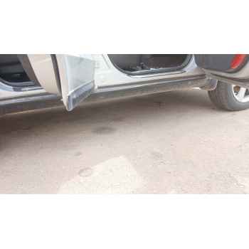 Recambio de faldon lateral derecho para hyundai santa fé ii (cm) 2.2 crdi referencia OEM IAM   