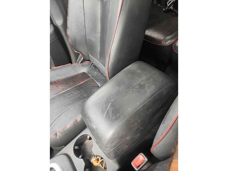 Recambio de apoyabrazos central para hyundai santa fé ii (cm) 2.2 crdi referencia OEM IAM   