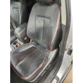 ASIENTO DELANTERO IZQUIERDO 
