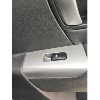 Recambio de mando elevalunas trasero derecho para hyundai santa fé ii (cm) 2.2 crdi referencia OEM IAM   