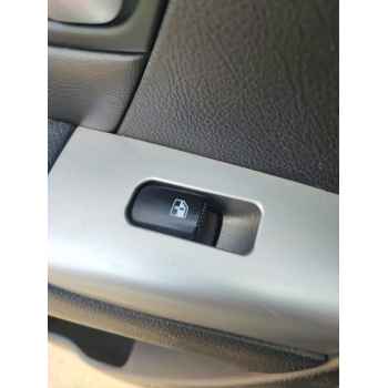 Recambio de mando elevalunas trasero izquierdo para hyundai santa fé ii (cm) 2.2 crdi referencia OEM IAM   