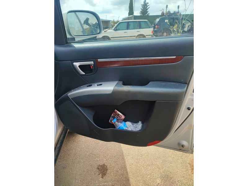 Recambio de guarnecido puerta delantera derecha para hyundai santa fé ii (cm) 2.2 crdi referencia OEM IAM   