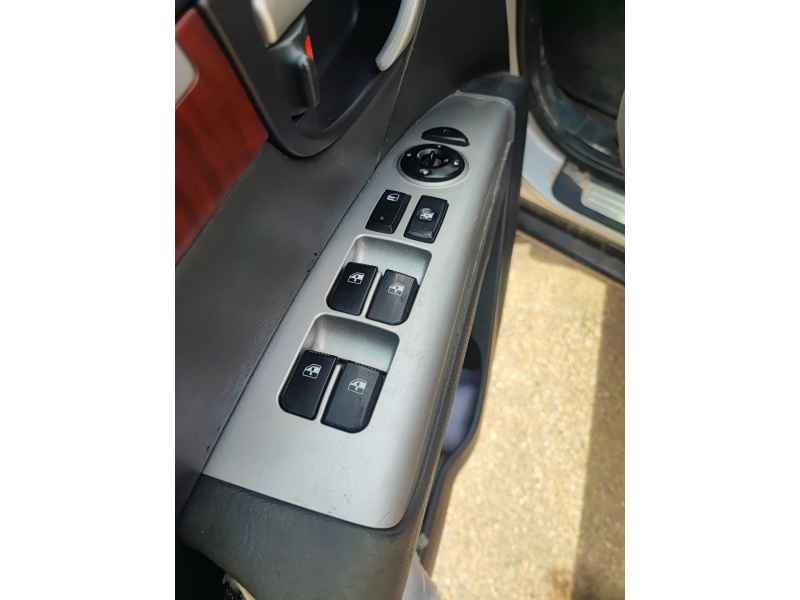 Recambio de mando elevalunas delantero izquierdo para hyundai santa fé ii (cm) 2.2 crdi referencia OEM IAM   