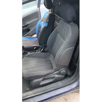 ASIENTO DELANTERO IZQUIERDO 
