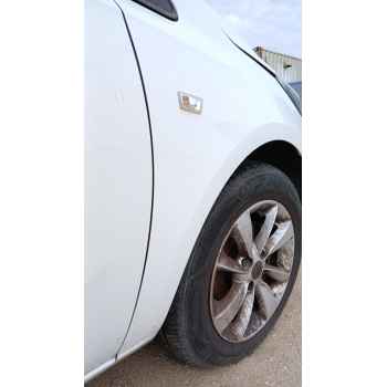 Recambio de aleta delantera derecha para opel corsa e (x15) 1.4 (08, 68) referencia OEM IAM   