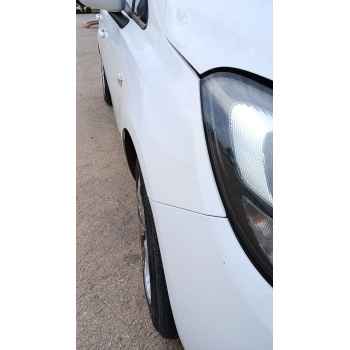 Recambio de aleta delantera derecha para opel corsa e (x15) 1.4 (08, 68) referencia OEM IAM   