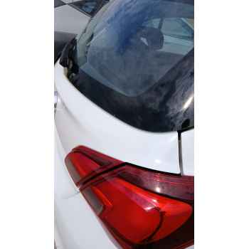 Recambio de porton trasero para opel corsa e (x15) 1.4 (08, 68) referencia OEM IAM   