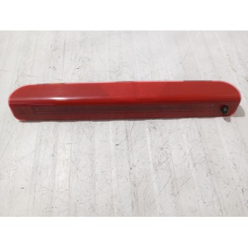 Recambio de piloto trasero central para renault megane iii grandtour (kz0/1) 1.5 dci referencia OEM IAM 265900006R  