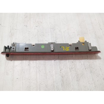 Recambio de piloto trasero central para renault megane iii grandtour (kz0/1) 1.5 dci referencia OEM IAM 265900006R  